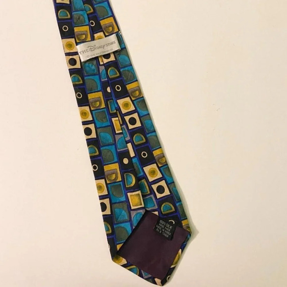 Vintage Disney Store Silk Tie Mickey Mouse Donald  Duck Goofy Made In Korea - Picture 3 of 10